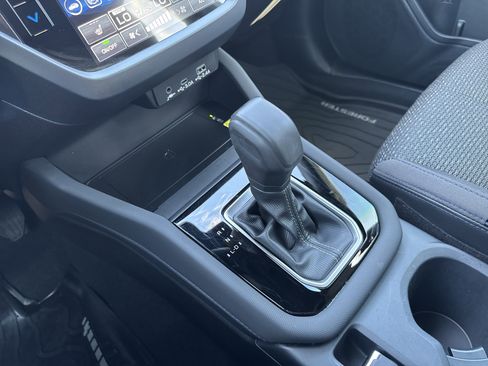 Used 2025 Subaru Forester Premium w/ Convenience Package #1 image 21