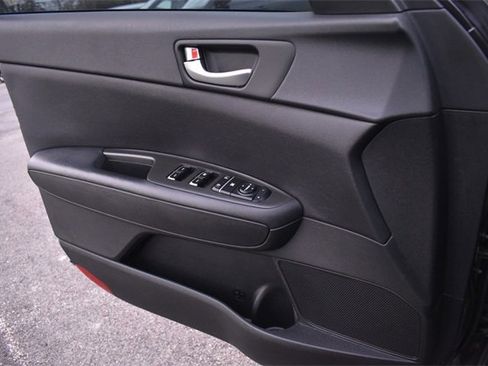 Used 2018 Kia Optima LX image 26