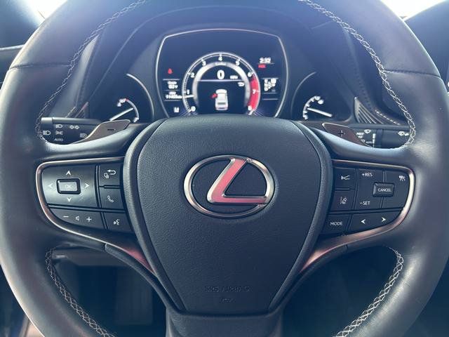 Used 2021 Lexus LS 500 AWD w/ Accessory Package (Z1) image 20