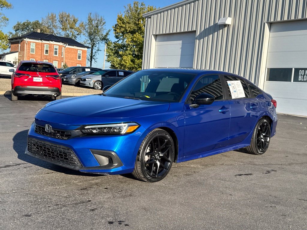 Used 2023 Honda Civic Sport image 3