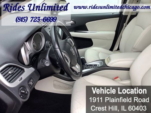 Used 2011 Dodge Journey Lux w/ Trailer Tow Prep Group image 12