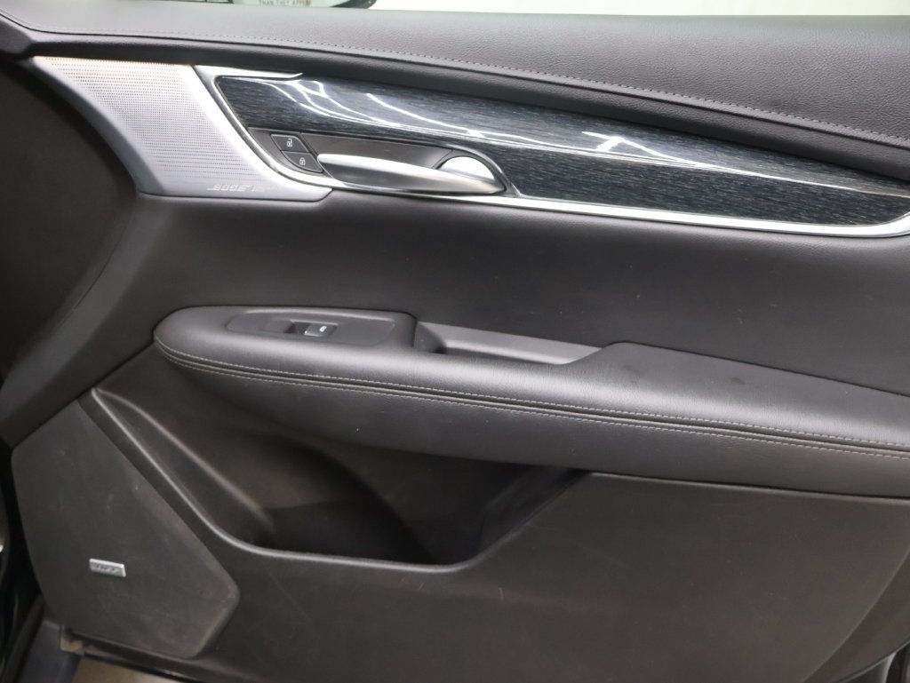 Used 2023 Cadillac XT5 Premium Luxury AWD/4WD image 11