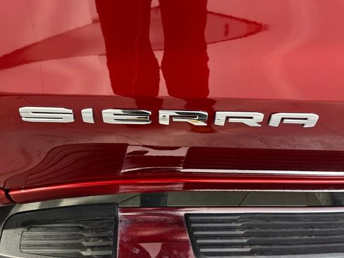 Used 2025 GMC Sierra 1500 SLT w/ SLT Premium Package image 54