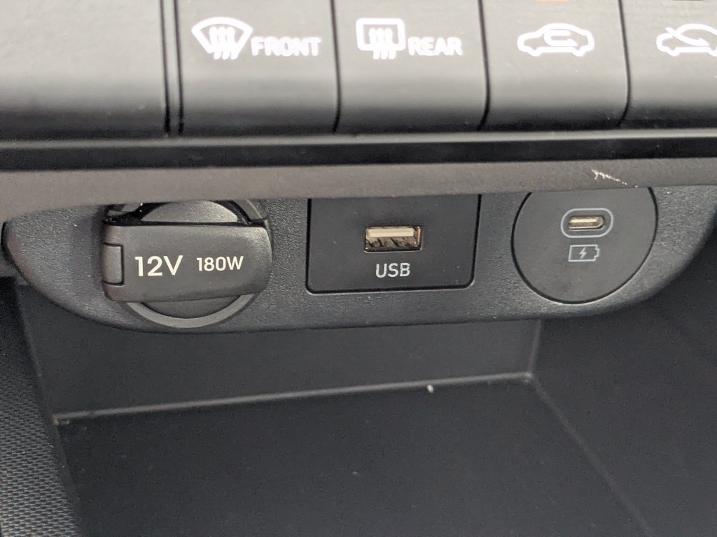 Used 2026 Hyundai Elantra Hybrid FWD image 20