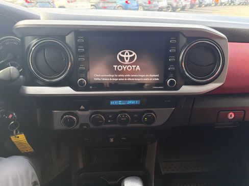 Used 2021 Toyota Tacoma SR5 image 25
