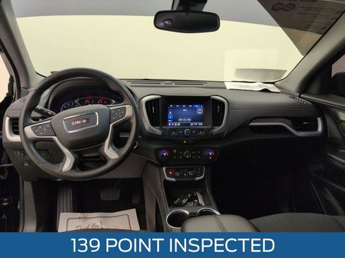 Used 2022 GMC Terrain SLE w/ Driver Convenience Package image 8