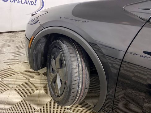 Used 2023 Toyota Prius LE image 23