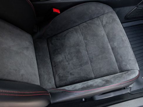 Certified 2019 Porsche 718 Boxster GTS image 39