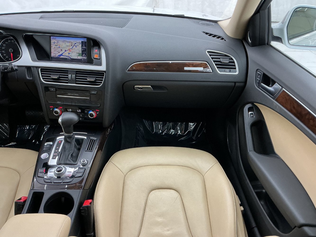 Used 2016 Audi A4 Premium Plus w/ Technology Package AWD/4WD image 29