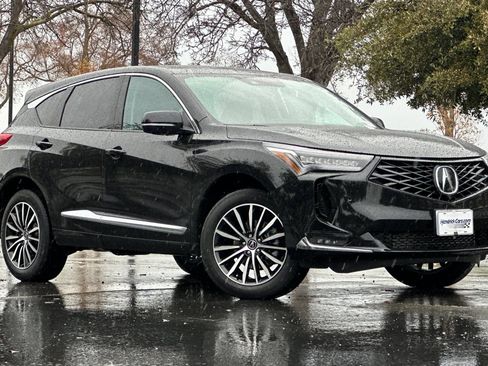 Certified 2025 Acura RDX SH-AWD w/ Advance Package image 2