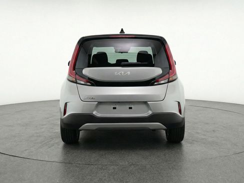 Used 2025 Kia Soul LX w/ LX Technology Package image 7