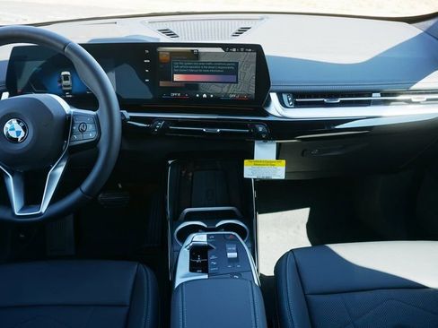 Used 2026 BMW X1 xDrive28i w/ Technology Package image 12