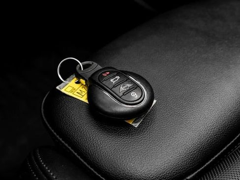 Used 2021 MINI Cooper Clubman S w/ Driver Assistance Package image 56