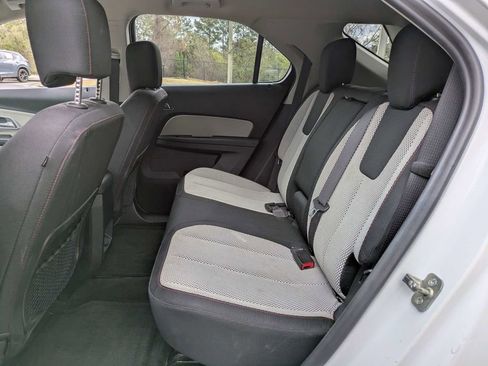 Used 2017 Chevrolet Equinox LT w/ Convenience Package image 15