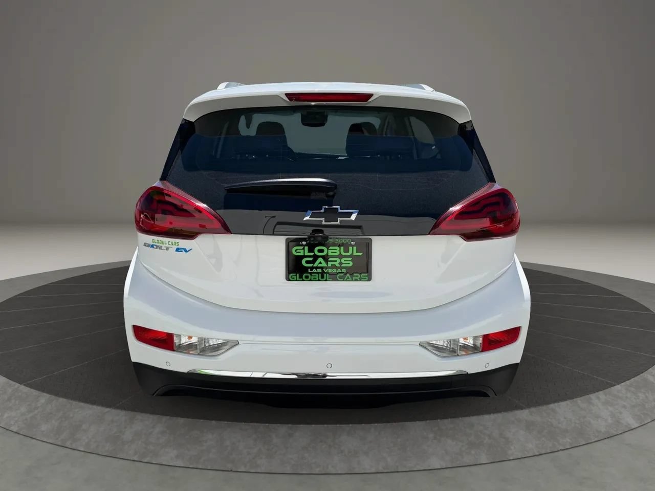 Used 2019 Chevrolet Bolt Premier w/ Infotainment Package FWD image 17