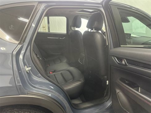 Used 2024 MAZDA CX-5 Carbon Edition image 16