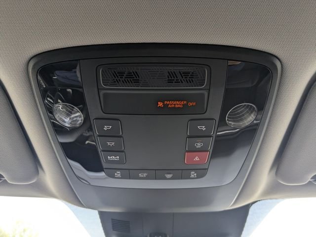 New 2026 Kia Carnival EX FWD image 24