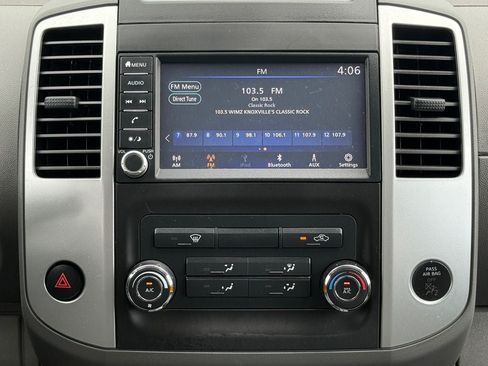 Used 2021 Nissan Frontier SV AWD/4WD image 25