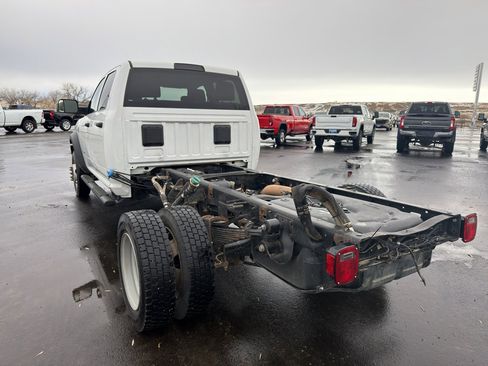 Used 2019 RAM 5500 Tradesman w/ Chrome Appearance Group image 8