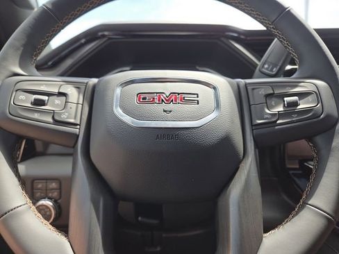 New 2026 GMC Sierra 2500 AT4 w/ Max Trailering Package AWD/4WD image 37