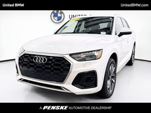 Used 2023 Audi Q5 2.0T Prestige w/ Prestige Package image 1