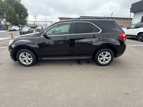Used 2017 Chevrolet Equinox LT w/ Convenience Package AWD/4WD image 4