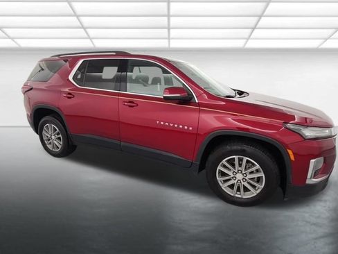 Used 2023 Chevrolet Traverse LT AWD/4WD image 9