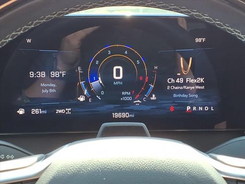 Used 2024 Chevrolet Traverse LT w/ Enhanced Driving Package AWD/4WD image 22