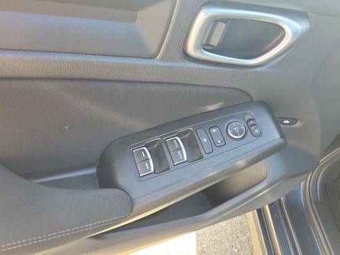 Used 2023 Honda Civic Sport image 21