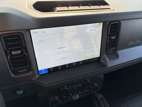 New 2026 Ford Bronco Badlands AWD/4WD image 18