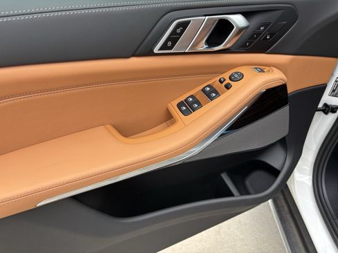 New 2026 BMW X5 xDrive40i AWD/4WD image 14