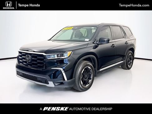 Certified 2025 Honda Pilot EX-L image 1