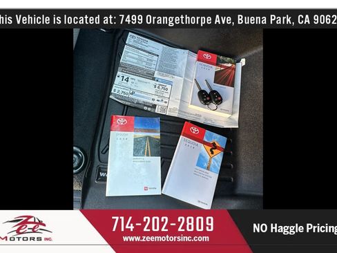 Used 2019 Toyota Sequoia Platinum w/ Carpet Mat Package (TMS) AWD/4WD image 75