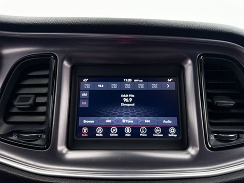 Used 2019 Dodge Challenger SXT RWD image 5