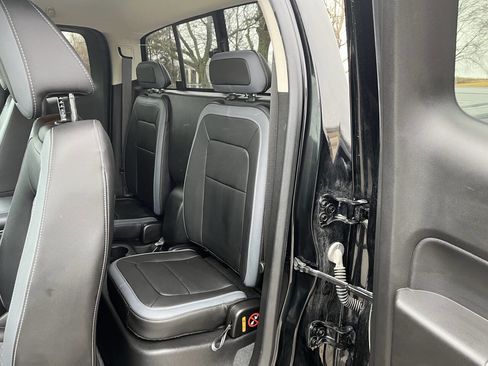 Used 2021 Chevrolet Colorado Z71 w/ Safety Package image 24