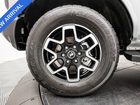 Used 2024 Ford Bronco Outer Banks AWD/4WD image 40