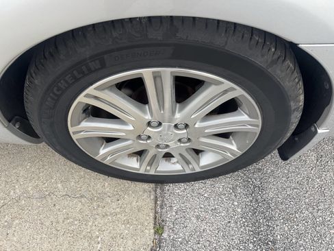 Used 2006 Toyota Avalon Limited FWD image 26