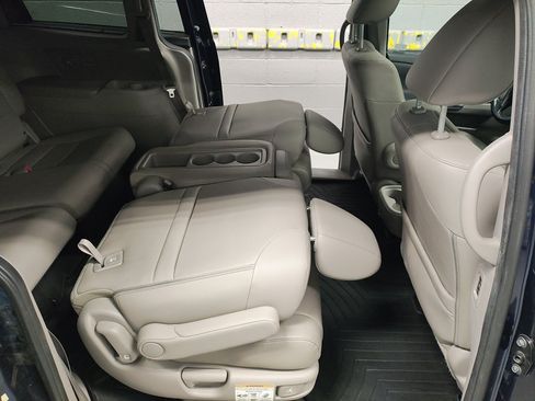 Used 2016 Honda Odyssey EX-L image 12