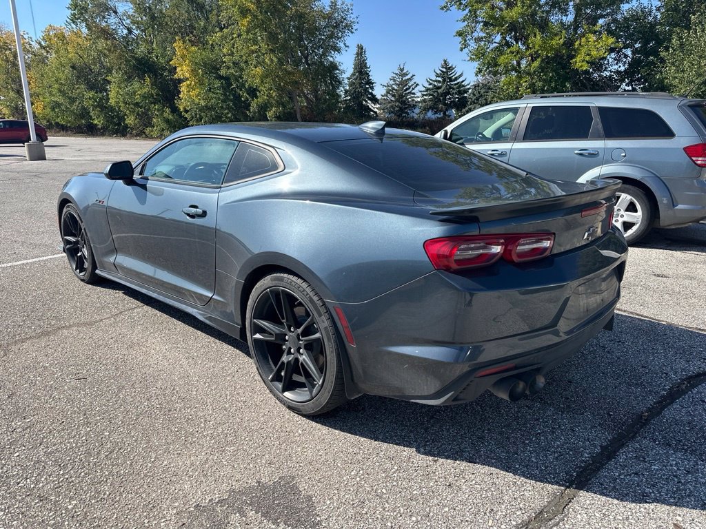 Used 2021 Chevrolet Camaro LT RWD image 2