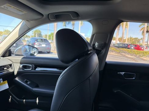 Certified 2024 Honda Civic Touring image 12