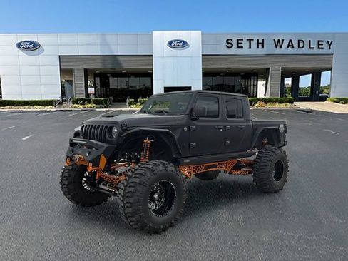 Used 2020 Jeep Gladiator Rubicon AWD/4WD image 3