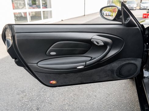 Used 2000 Porsche 911 Carrera RWD image 10