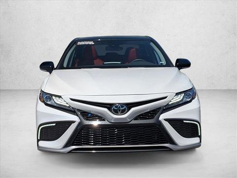 Used 2022 Toyota Camry XSE AWD/4WD image 2