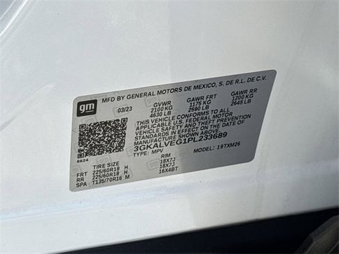 Used 2023 GMC Terrain SLT image 40