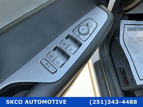 Used 2020 Hyundai Palisade SEL w/ Premium Package image 22