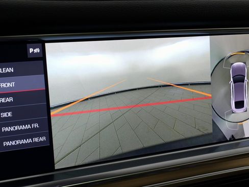 Used 2021 Porsche Panamera 4 image 60