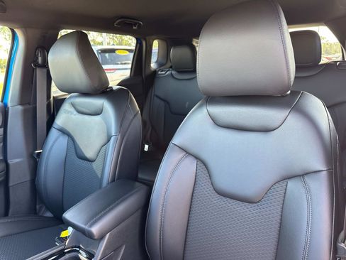 New 2026 Jeep Compass Latitude image 19