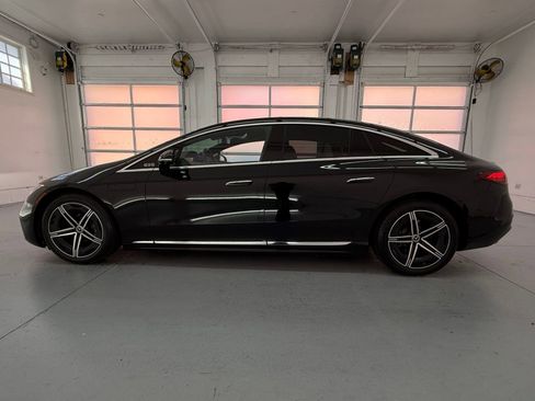 Certified 2023 Mercedes-Benz EQS 580 4MATIC Sedan image 2