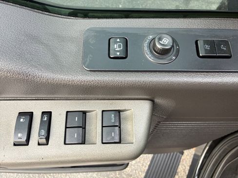 Used 2012 Ford F350 Lariat w/ Lariat Ultimate Pkg image 25