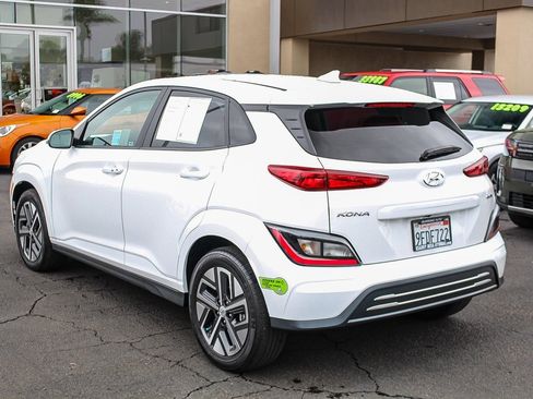 Certified 2023 Hyundai Kona SE image 7